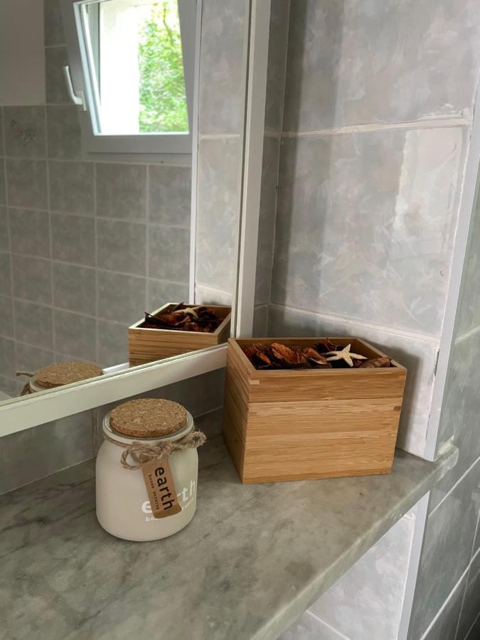 Holiday Home Cesarica Карлобаг Екстериор снимка