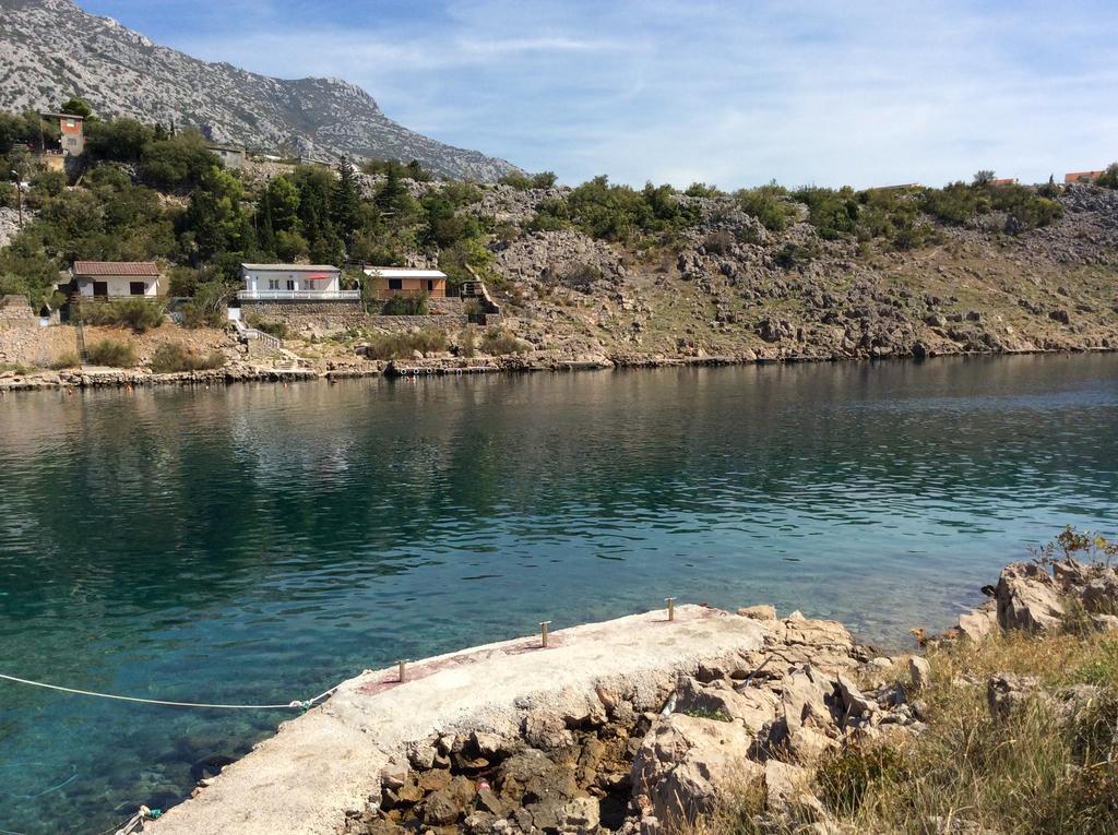 Holiday Home Cesarica Карлобаг Екстериор снимка